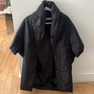 Le Streghe Puffer Cape Sz S